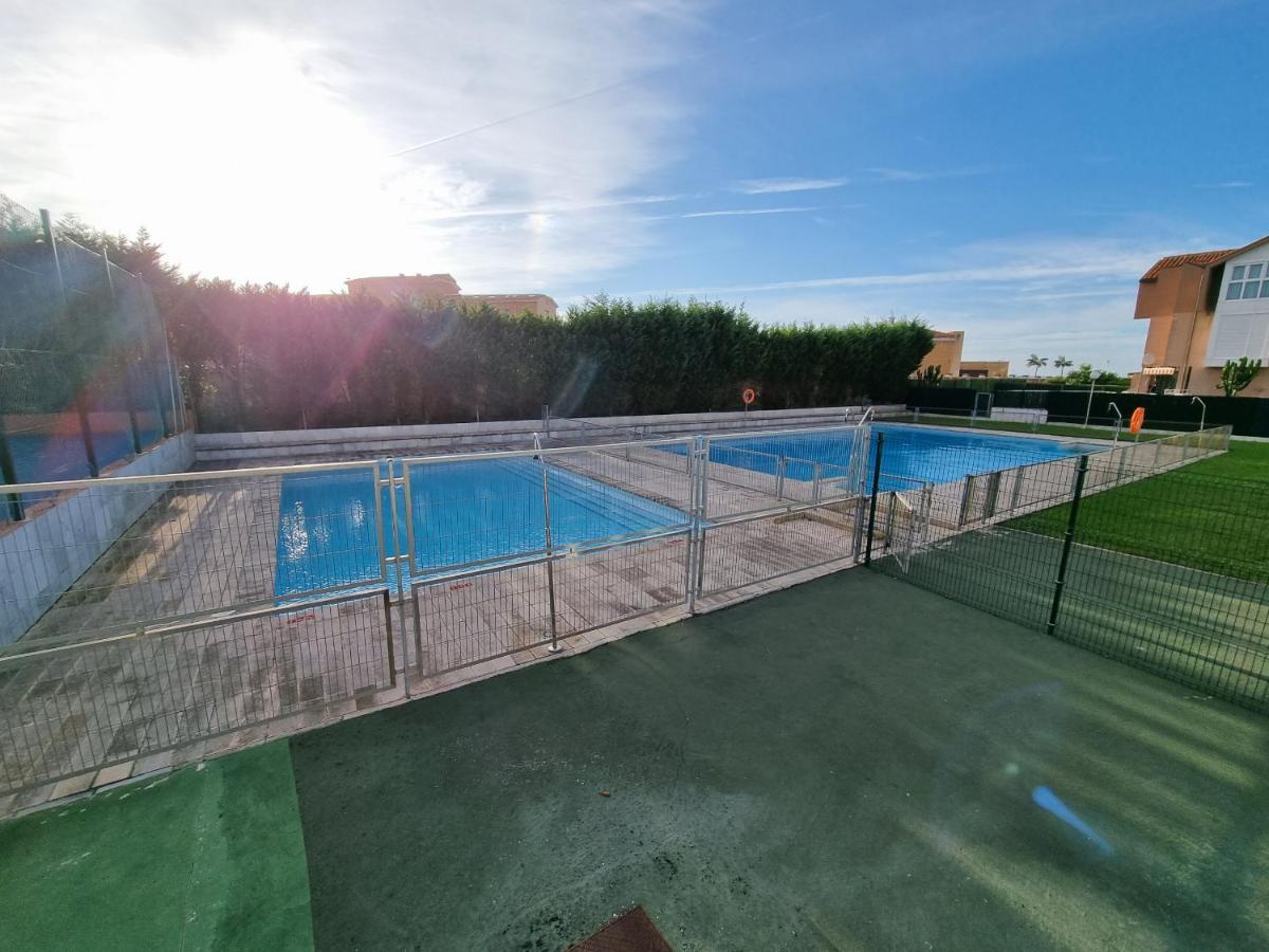 ヒホン 158A Triplex Rinconin Con Piscinaヴィラ エクステリア 写真